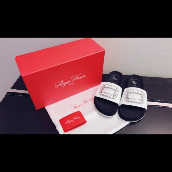 Roger Vivier Slidy Viv Strass Buckle Flat Sandals - Picture 3 of 8